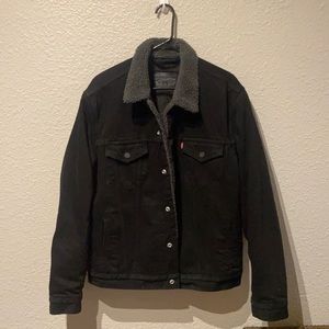 New wool lined men’s black Levi’s jacket